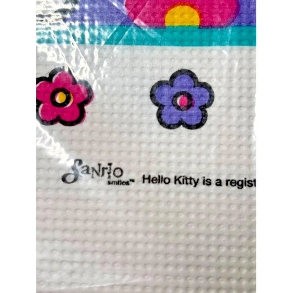 Sanrio Hello Kitty Vintage 1999 Collectible Paper Art Tablecloth‎ Napkins NIP